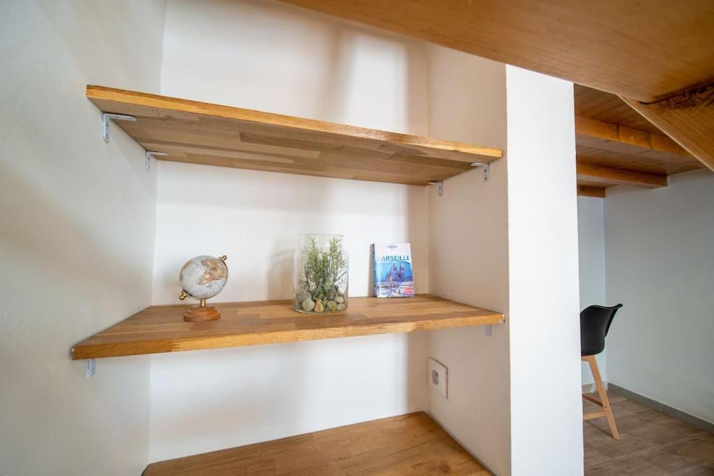 Appartement Tout Equipe Proche De La Plage 2 A 4 Couchages Марсель Экстерьер фото